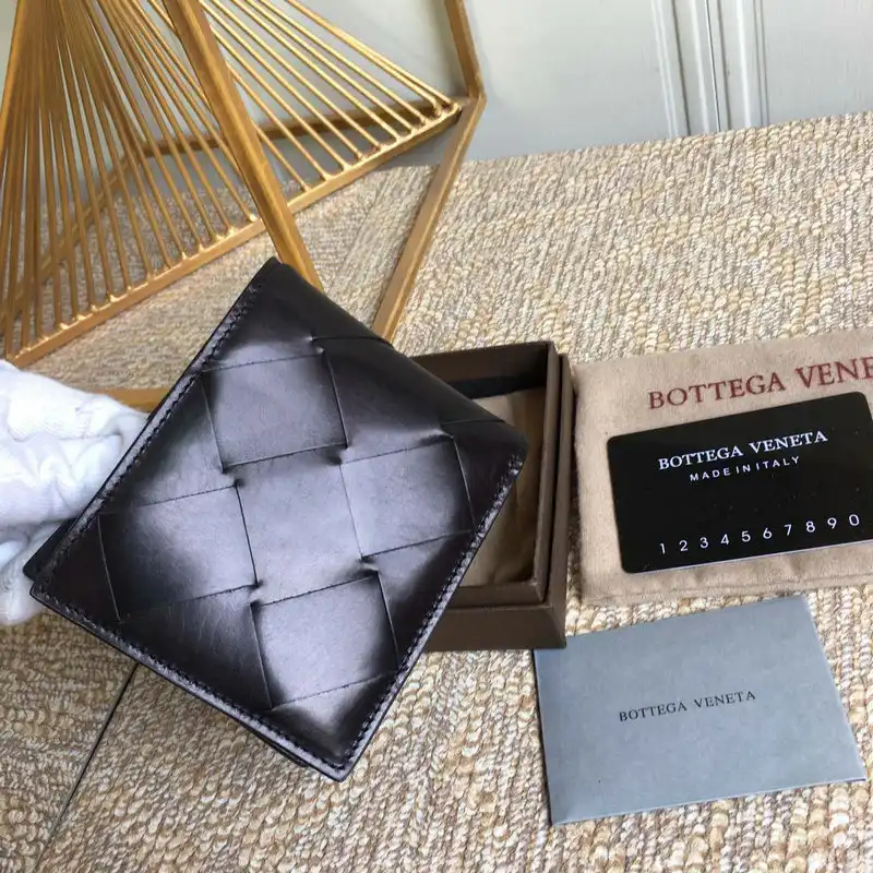 bo*te*ga Ve*ne*ta bag 2108sf0270