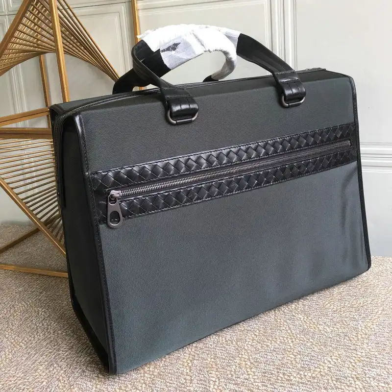 bo*te*ga Ve*ne*ta bag 2108sf0319