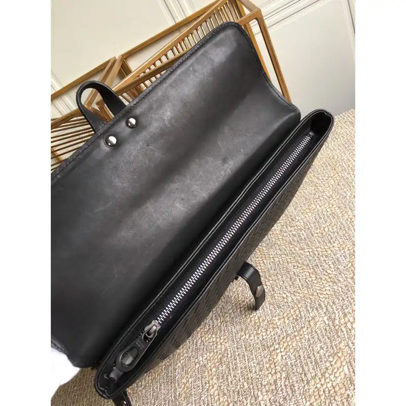 bo*te*ga Ve*ne*ta bag 2112sf0095