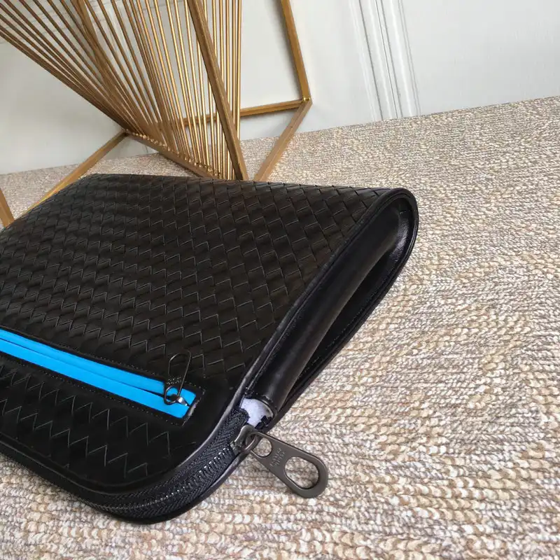 bo*te*ga Ve*ne*ta bag 2209sf0140