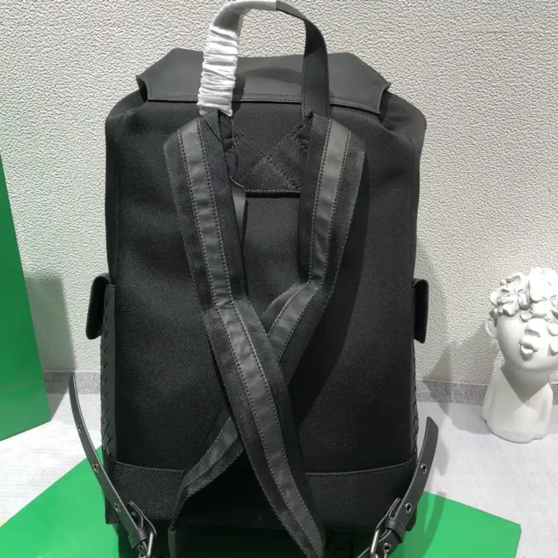 bo*te*ga Ve*ne*ta bag 2306yz0033