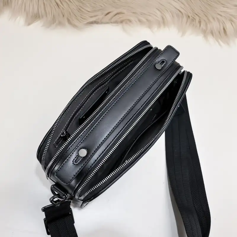 bo*te*ga Ve*ne*ta bags 2401ya0107