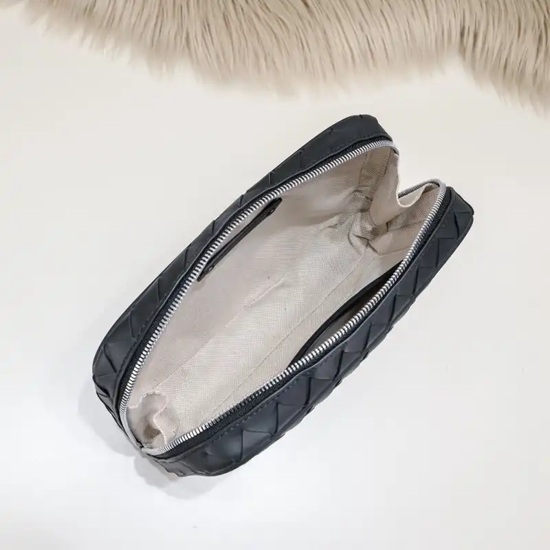 bo*te*ga Ve*ne*ta bags 2401ya0118