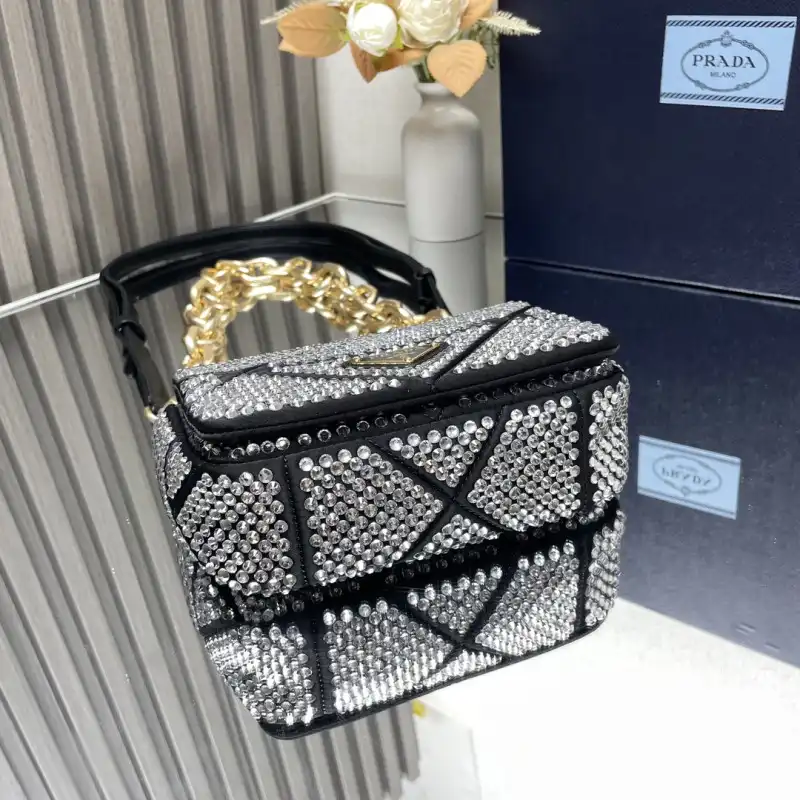 Pra*a bags 2406ya0085