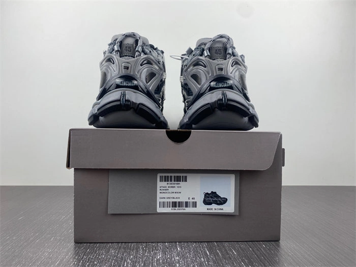 Ba*len*cia*ga -runner 677403 w3rbr affordable 4376